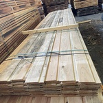 Ca. 147 Douglas halfhoutsrabat, 18x130mm, lengte 400cm